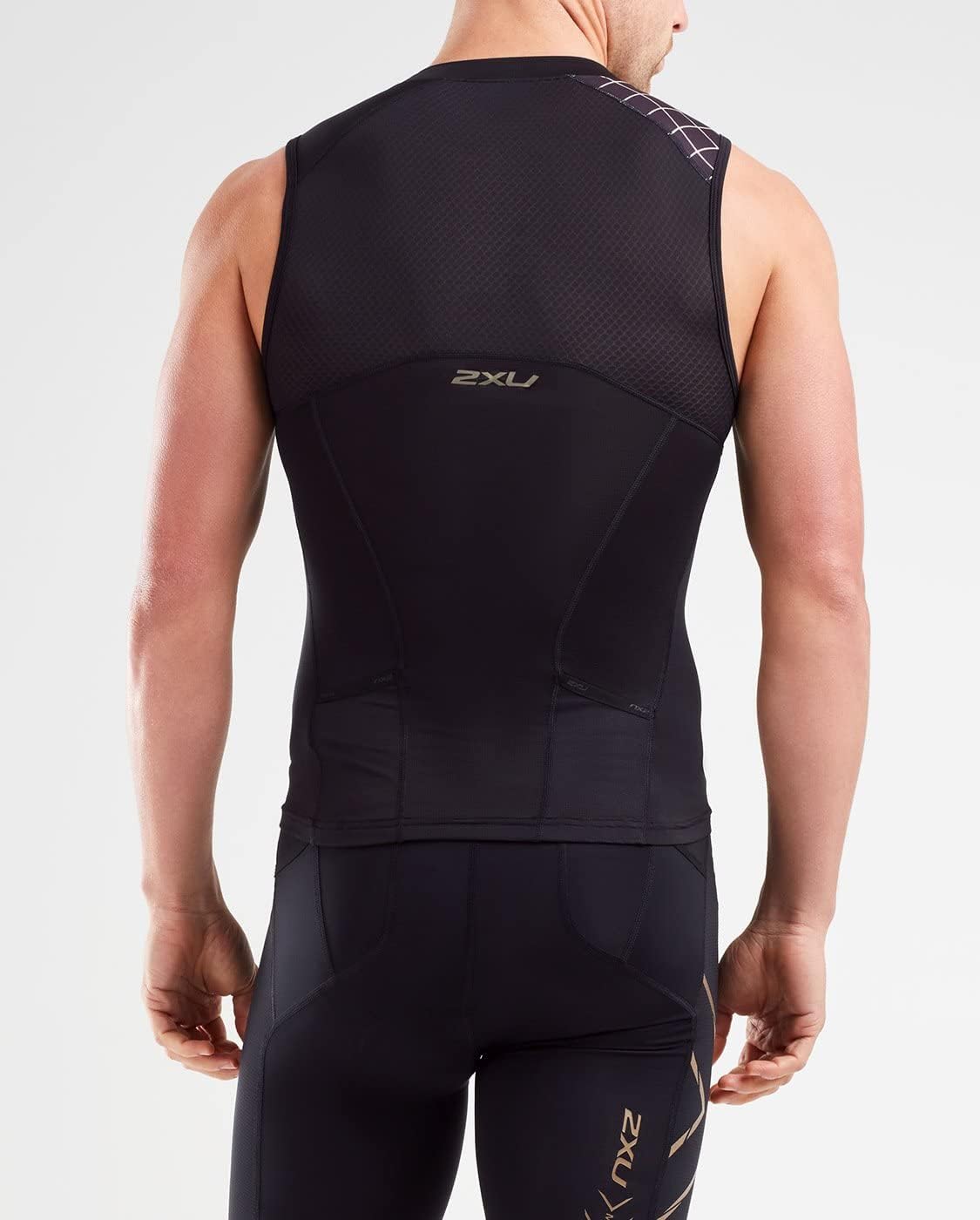 2XU Men's Compression Tri Singlet (Black/Gold, Smal)