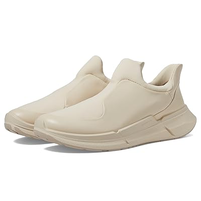ECCO Sport Biom 2.2 Traveler Slip On Sneakers Women