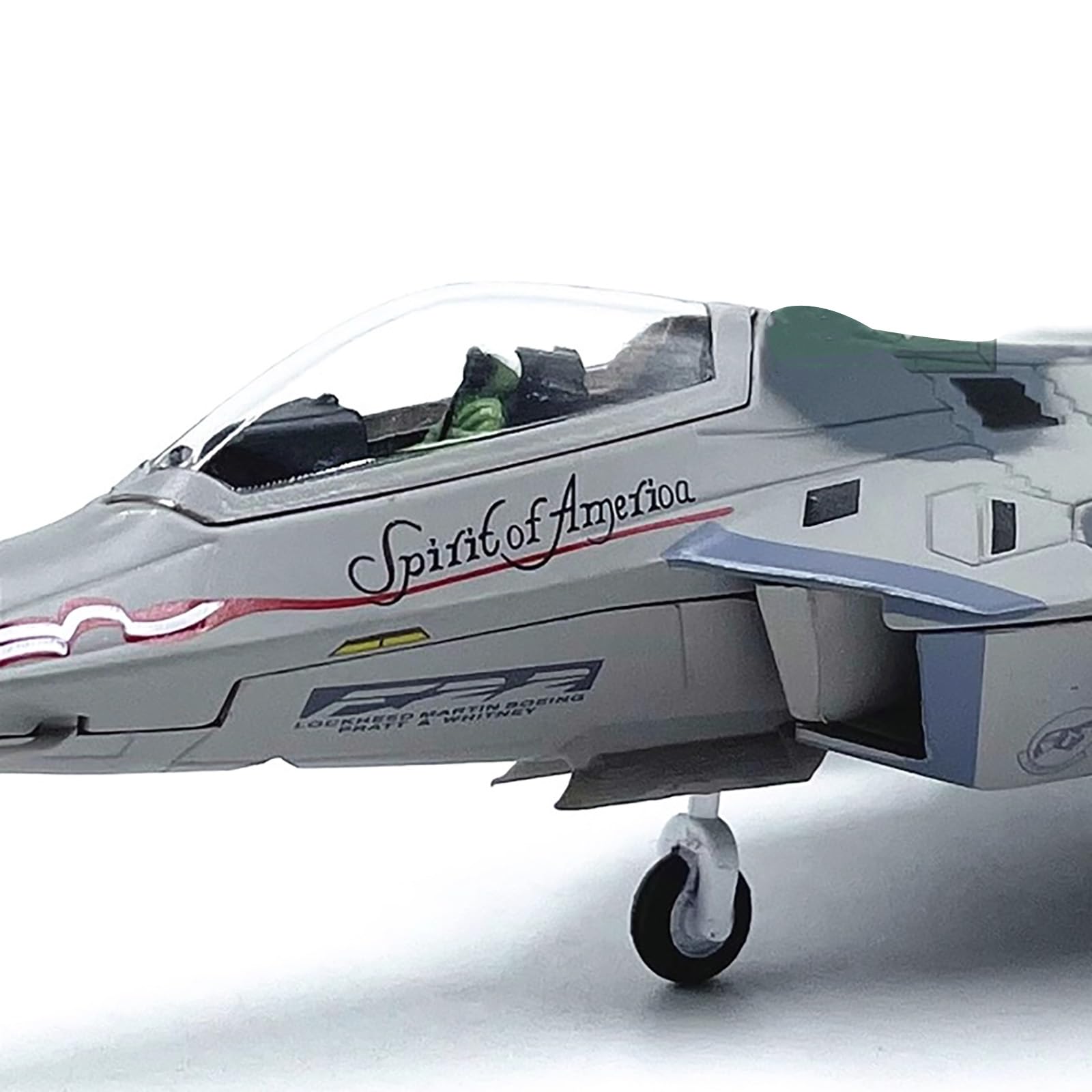 Amazon.co.jp: 1:100 合金 アメリカ空軍 F-22 ラプター 戦闘機 模型