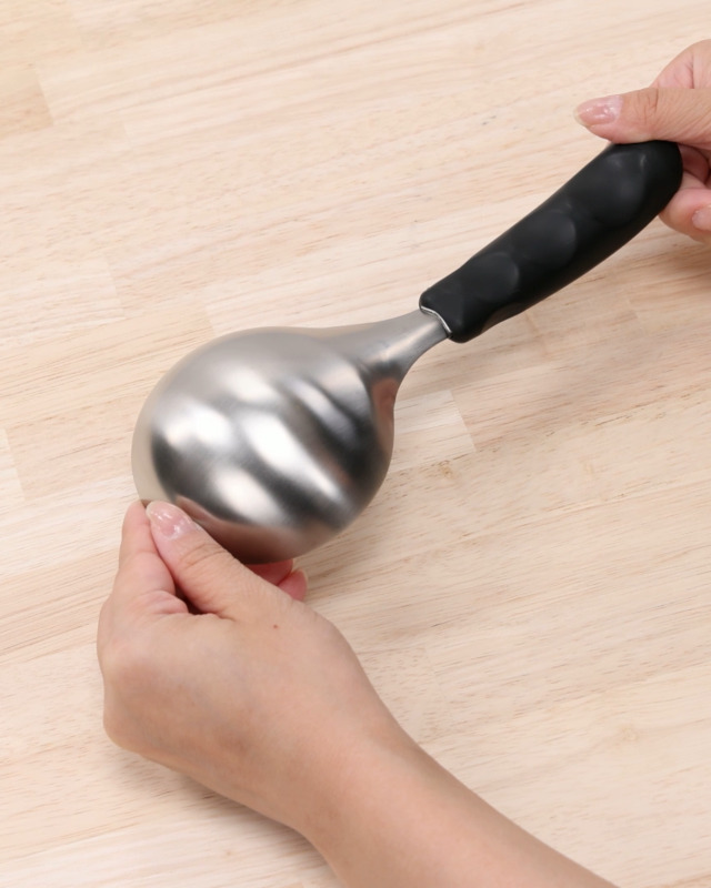 新品 貝印 キッチンバサミ、ターナー、スパチュラ、スプーン、穴あき 新品 貝印 キッチンバサミ、ターナー、スパチュラ、スプーン、穴あき