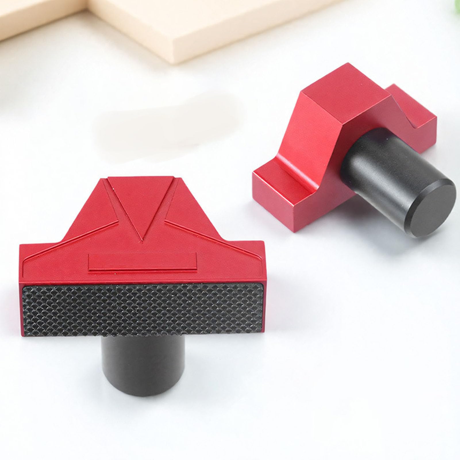 Fafeicy Bench Dogs 2 Pièces Pince de Chien de Banc en Alliage D'aluminium avec Tampons Antidérapants en TPU pour établis de Travail du Bois Diamètre de Trou de 20mm