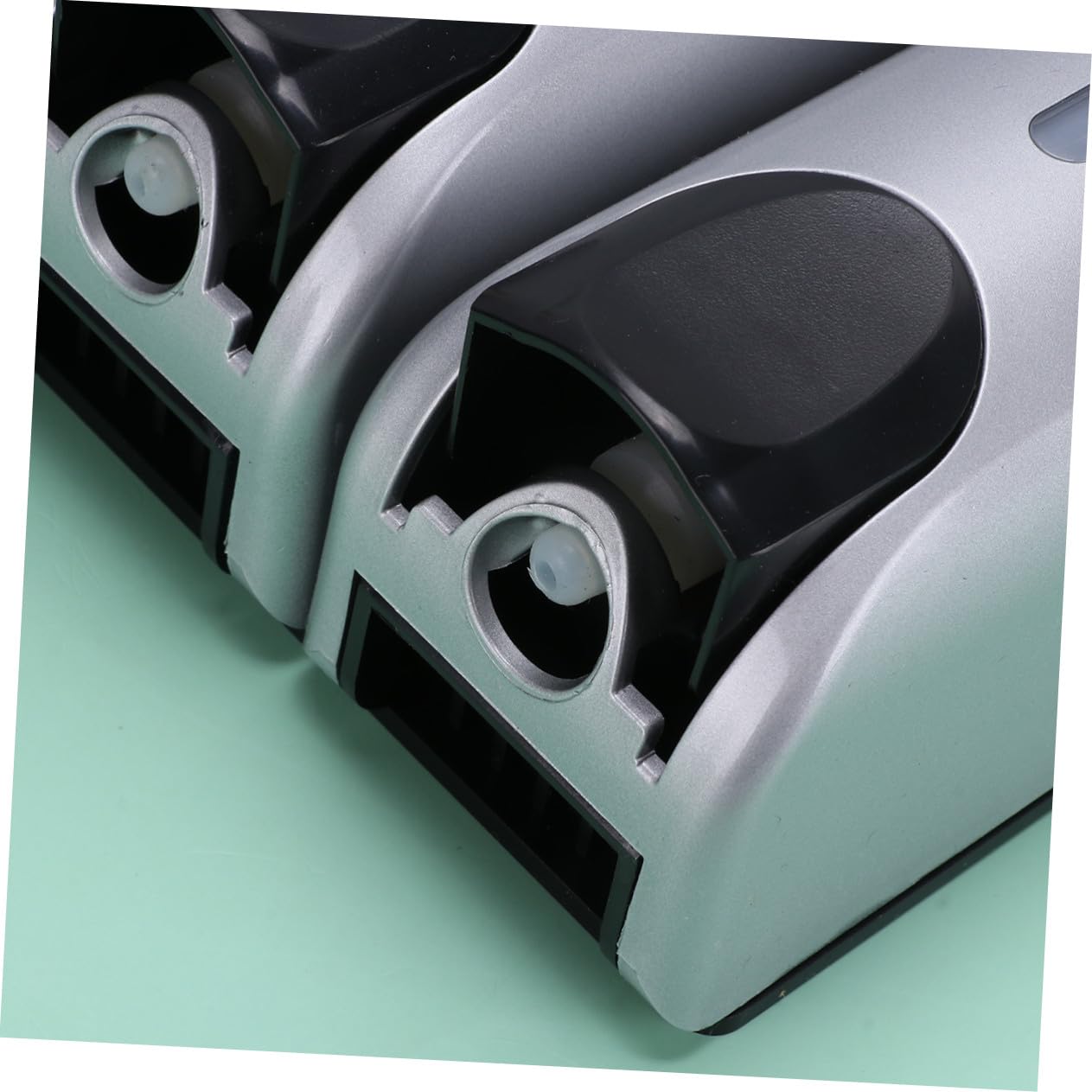 Gadpiparty Dispenser di Sapone Liquido a Parete Tre Scomparti, Leggero e Facile da Installare, in Metallo e Plastica, Porta Shampoo per Doccia per Uso Domestico