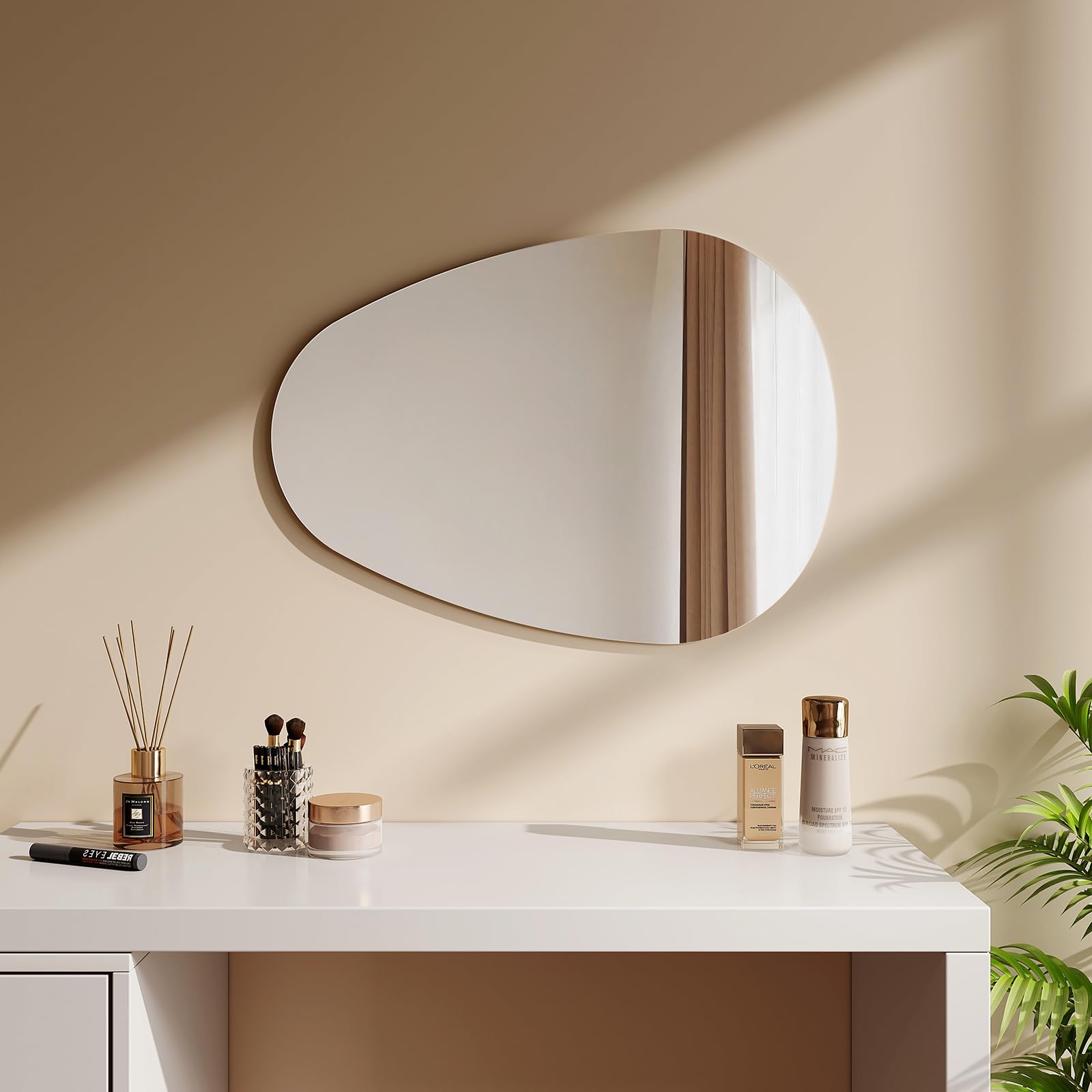 EMKE Specchio asimmetrico decorativo da parete 70x50 cm bagno specchio irregolare con quattro fori di sospensione HD specchio da parete in vetro per bagno, camera da letto, corridoio, lavabo