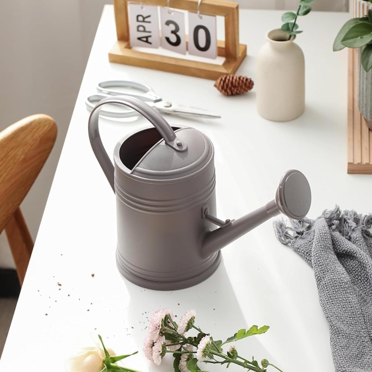 Amazon.co.jp: BQQB 北 欧 風 じ ょ う ろ お し ゃ れな ブリキ