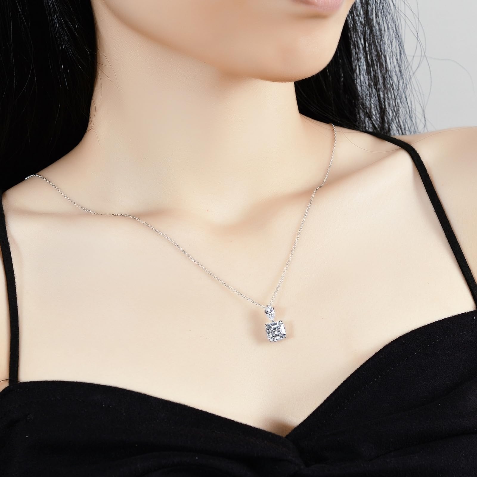 Wycian Collane da donna alla moda con moissanite bianca, delicate collane da donna con due pietre quadrate, 40+5 cm/15,7+4,8 cm
