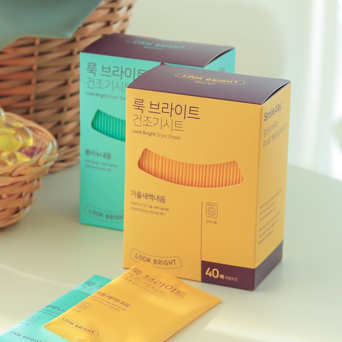 Generic LOOK BRIGHT Fabric Softner Dryer Sheet, Wet-type Sheet, Long-lasting Fragrance, Luxurious Premium Scent, Anti-static Function (Fall Dawn Scent)