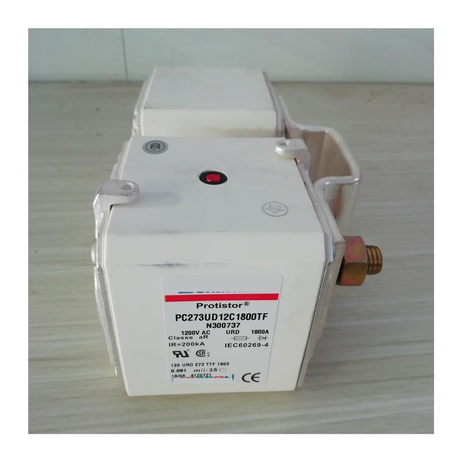 Fusible PC273UD13C900TF G300731 protection court-circuit armoire electrique triphasee