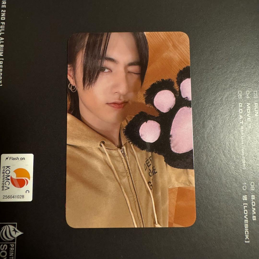 Amazon.co.jp: treasure Ktown4u 香港 当選者限定トレカ ハルト D