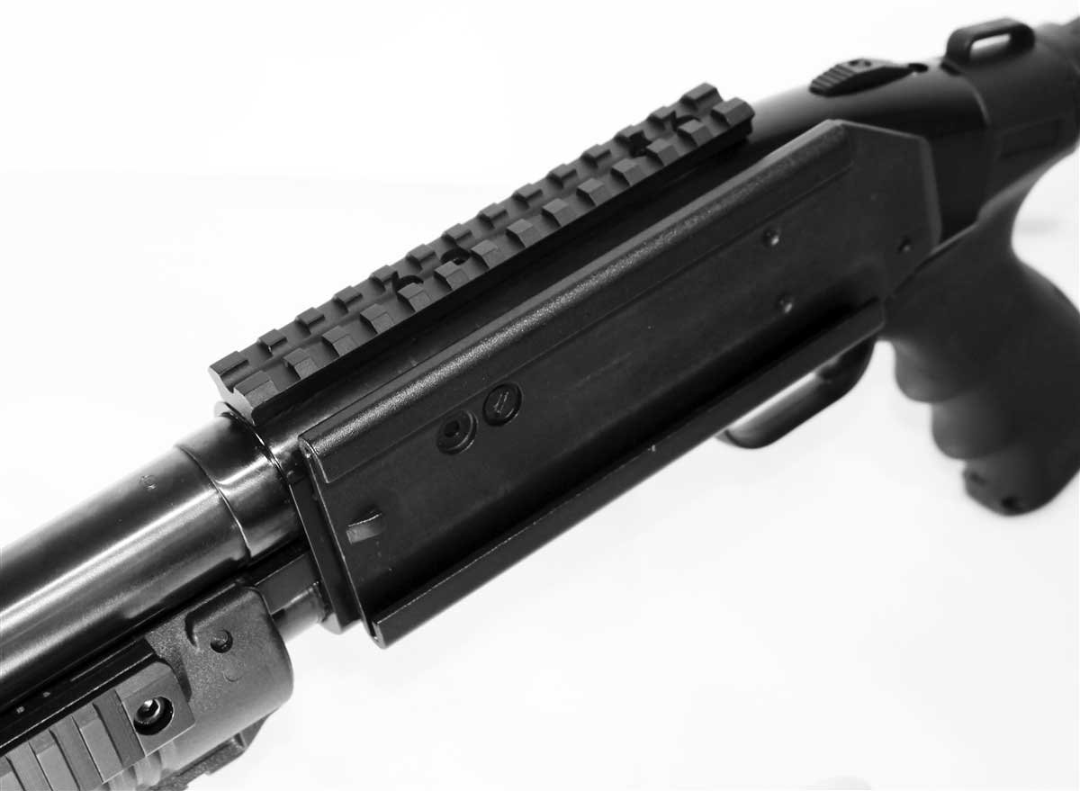 TRINITY Picatinny Rail Scope Mount For Mossberg 500/590 Shotguns - Aluminum Low Profile