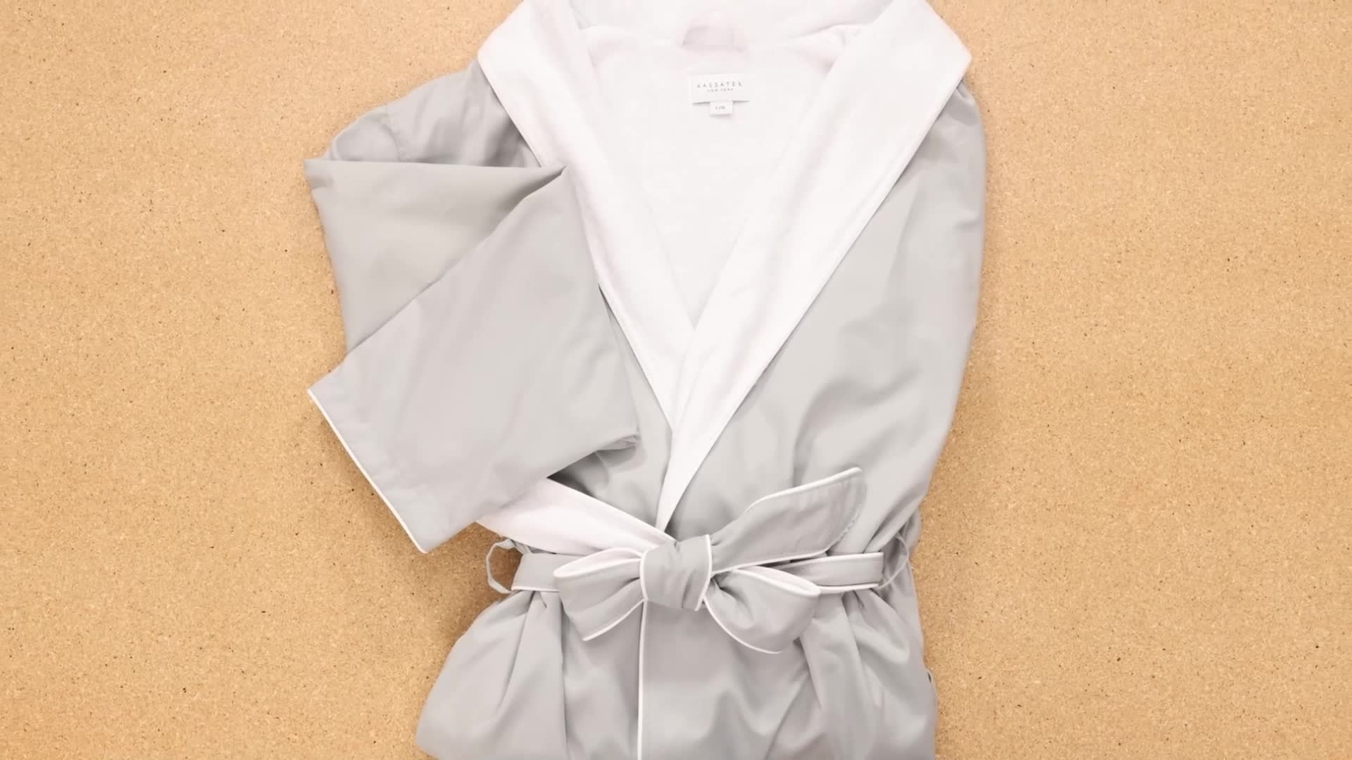 ［さか］Robes&Confections 17SS Silver Hooded Robe with Sequin Fringe by Konane | Festivalia.com