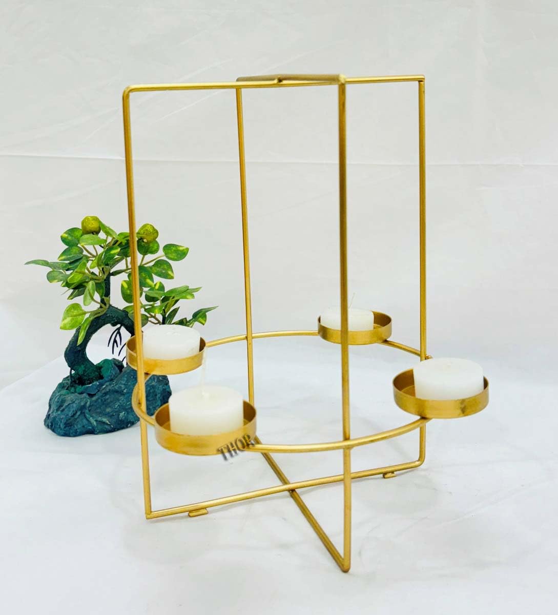 Tea Light Candle Holder for Home Decoration Tealight Candle Holders Stand with 4 Tea Light Candles for Home Living Room Table Top Centerpiece Decor