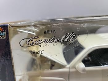 Amazon | 1:24 2000 CHEVY SUBURBAN 1/24 サバーバン Suburban