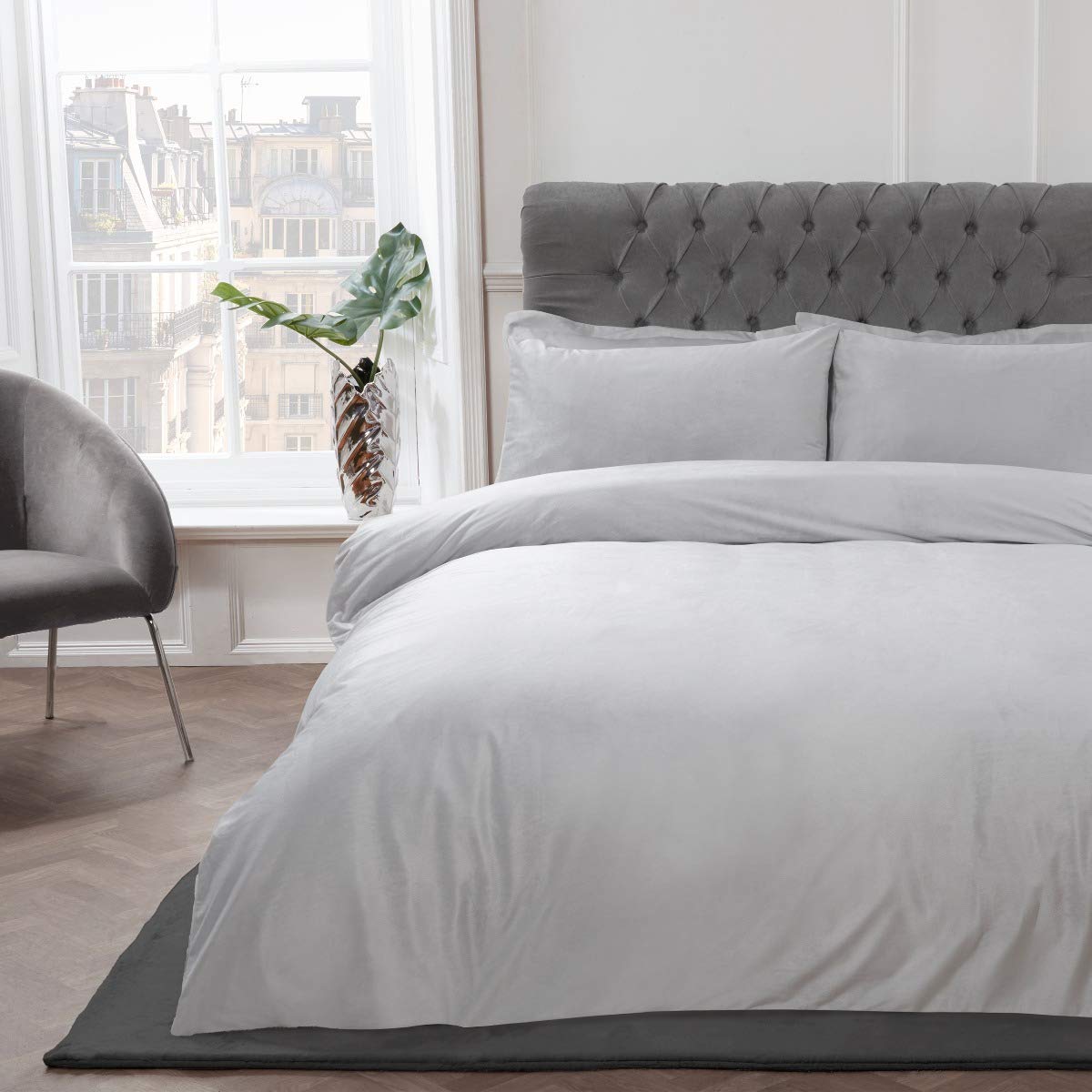 Sleepdown Matt Velvet Silver Super Soft Easy Care Plain Duvet Cover Quilt Bedding Set with Pillowcases - Double (200cm x 200cm), 5056242757689