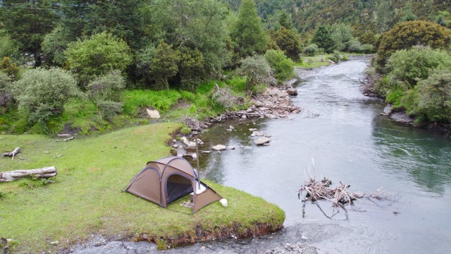 Watch LEO 2 20D Camping Hot Tent on Amazon Live