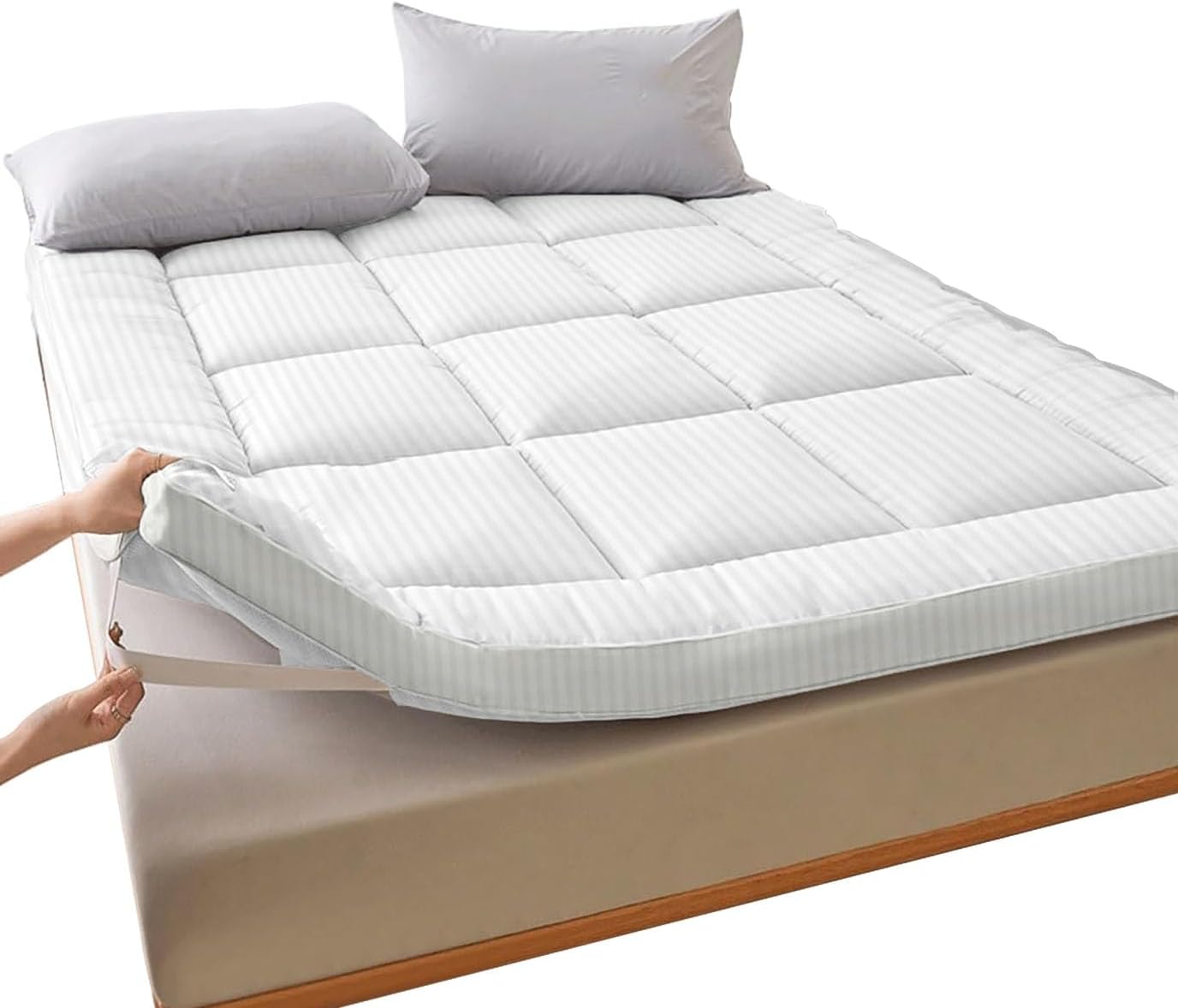 – Hotel Linen Klub Queen Mattress Topper - 85GSM Microfiber, 1 cm Stripe Super Soft Fabric, 500GSM Soft, Firm, and Extra Thick Fibersheet with 4 Sides Elastic Bands, Size: 160 x 200 cm, White