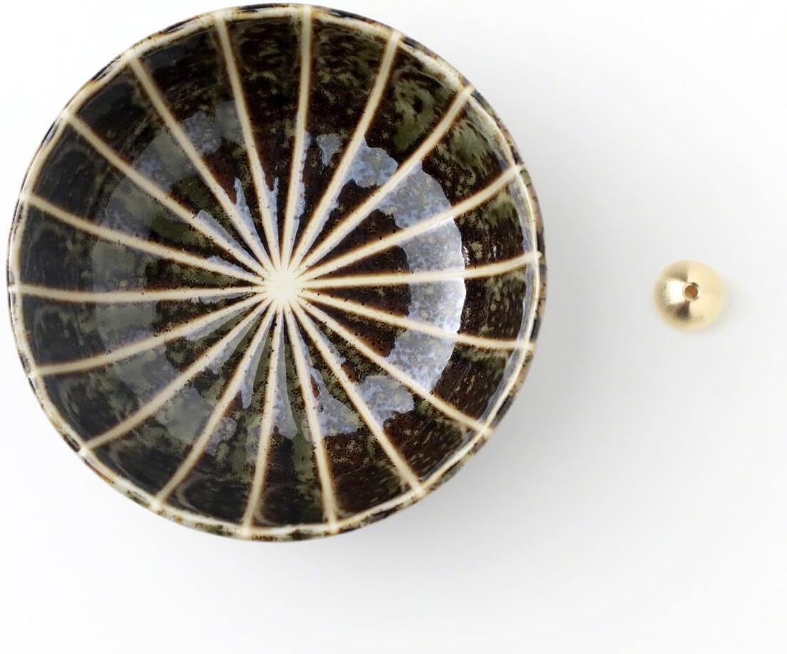 Asayu Japan Traditional Incense Gift Set with Brass Stand, Forest Scent with Green Lotus Incense Holder