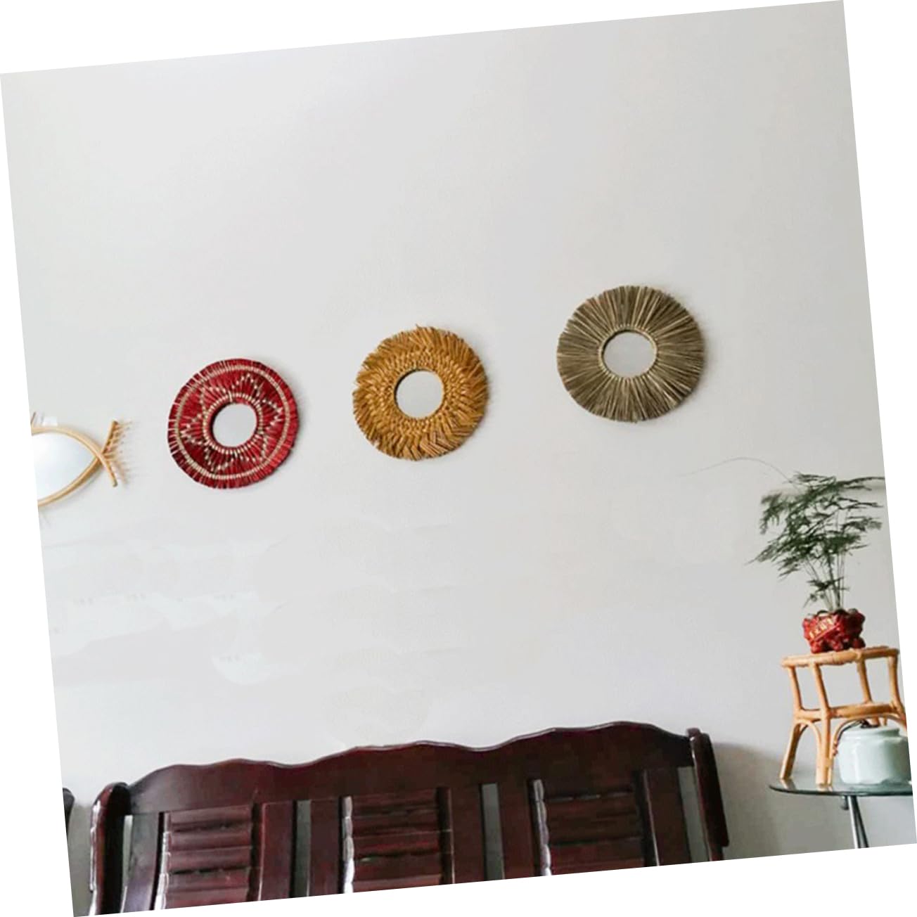 Amosfun Wandspiegel als mit Gewebtem Design und Handgefertigten Runder Quasten Nordischer Stil Kaffee Farbe Wanddekoration für Wohnzimmer und Flur