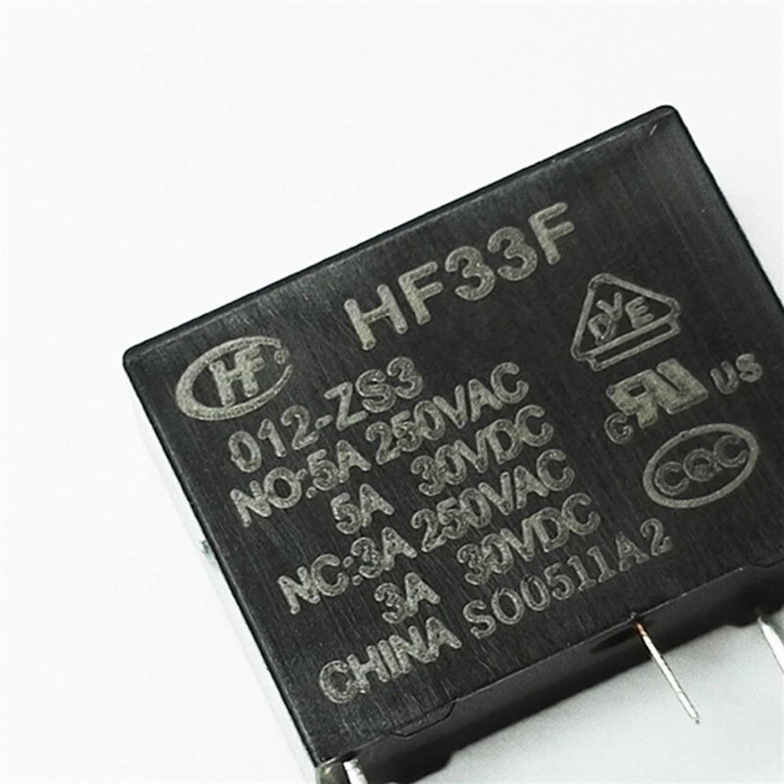 50 Uds relés de potencia HF33F JZC-33F-012-ZS3 12V 5A 250VAC 5PIN relé