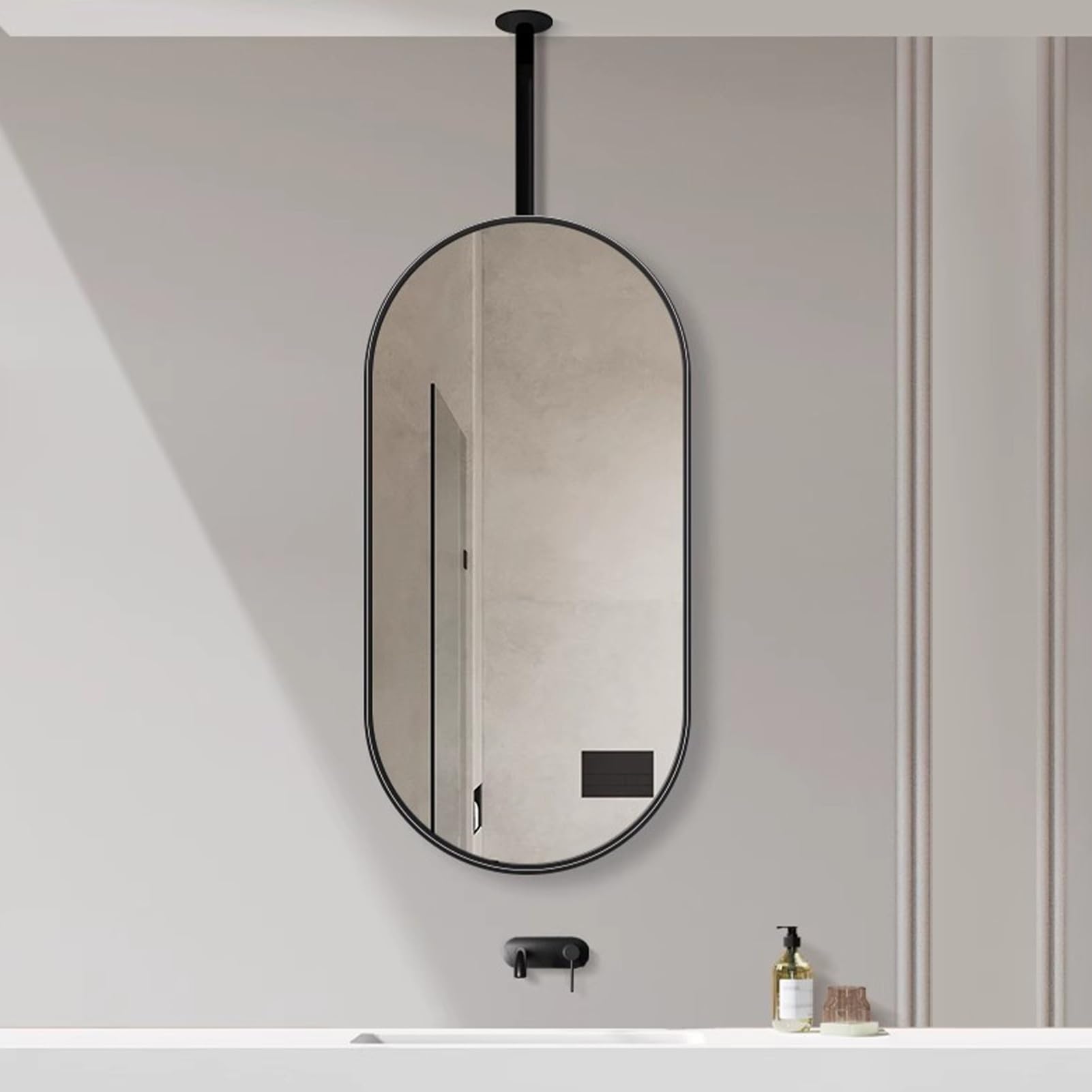 Miroir de maquillage suspendu ovale noir en métal rigide 40x60