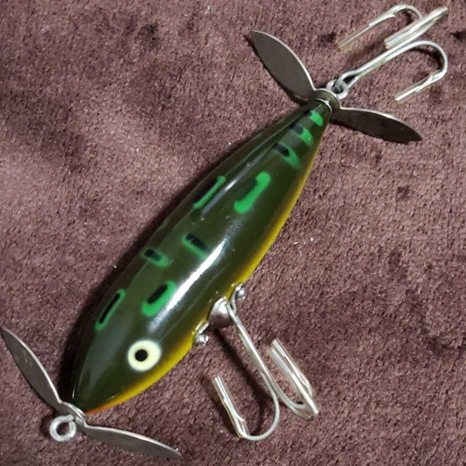 ヘドン ウンデッドスプーク オールドヴィンテージ HEDDON