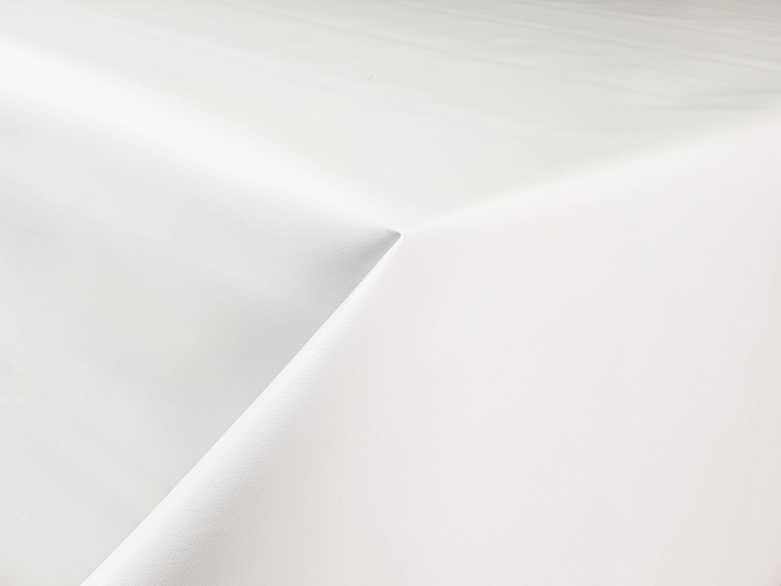 DecoMeister Mantel Antimanchas 140x280 cm - Hule Impermeable para Mesa de Comedor, Exterior y Jardín - Protector de Mesa de PVC Rectangular - Ideal para Cocina, Terraza, Camping - Blanco Liso