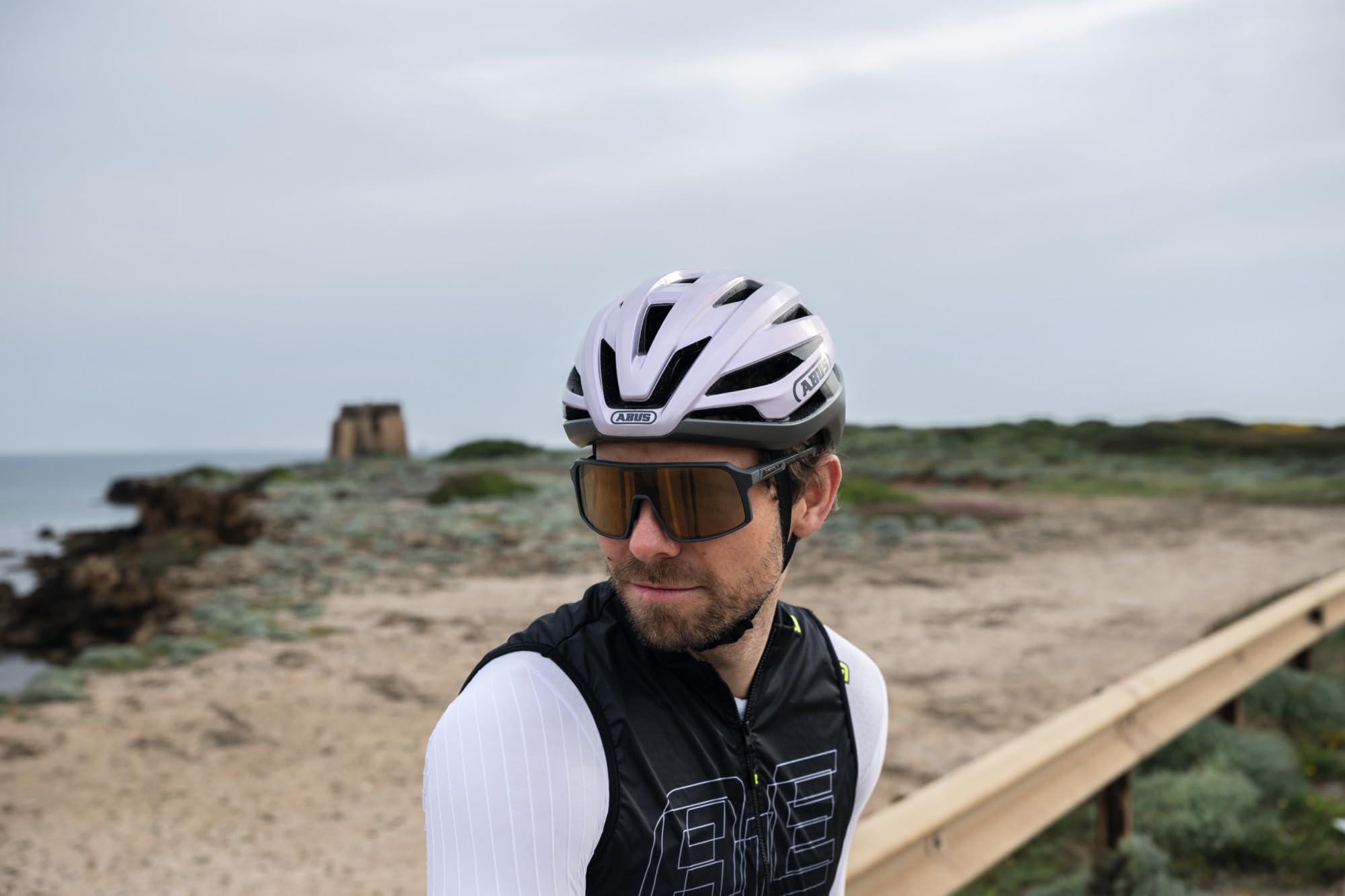 ABUS Kask rowerowy StormChaser ACE – lekki kask rowerowy do wyścigów rowerowych, wycieczek Gravelbike i Cyclocross – dla kobiet i mężczyzn