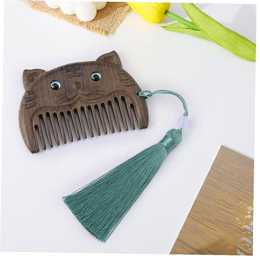 べっ甲コーム、ラタン装飾 Amazon.co.jp: 本べっ甲 櫛 透かし入り 茨布甲 コーム ヘア