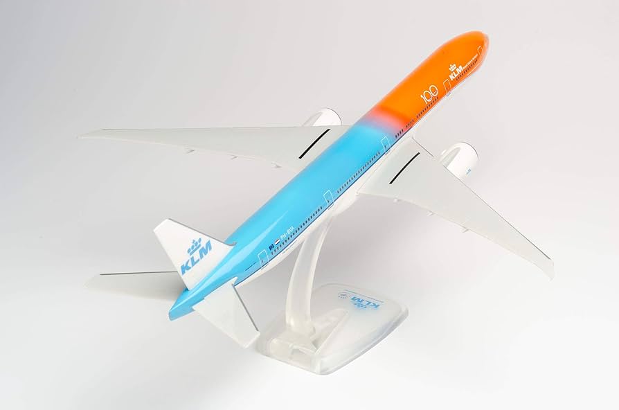 ヘルパ Herpa KLM オランダ航空 B777-300ER 1/500 529754-001 Herpa KLM / KLMオランダ航空 B777-300ER PH-BVA