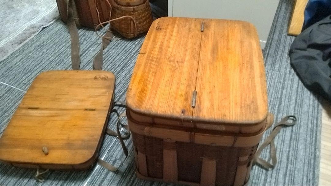 Amazon.co.jp: ハゼ釣り用 ビク サイズ 33×25cm 高さ26cm Amazon.co.jp: ハゼ釣り用 ビク サイズ 33×25cm 高さ26cm