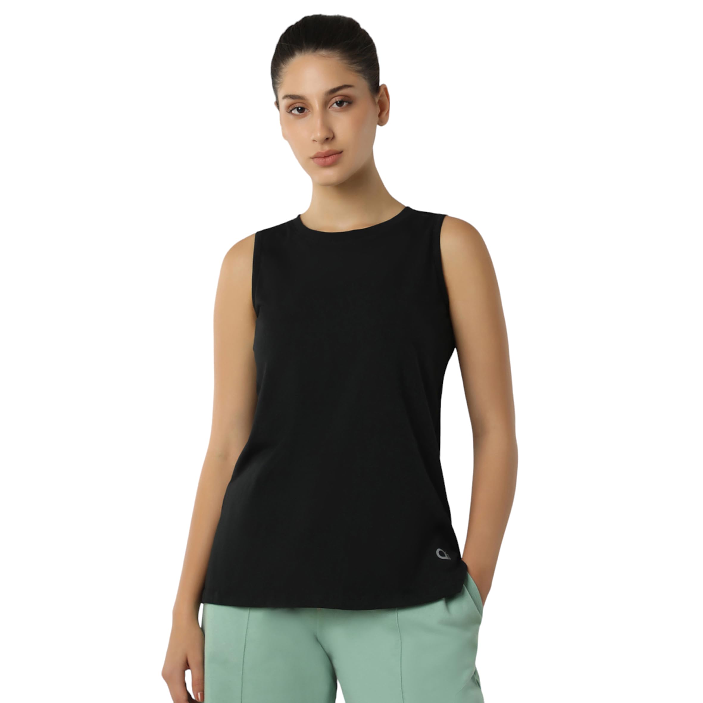 Solid Sleeveless Round Neck Tank Top-image-36