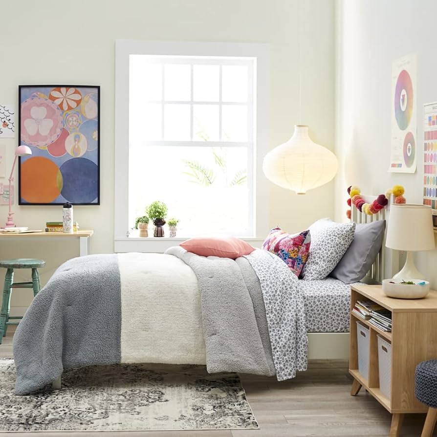 OCM College Dorm Room 24Piece Complete Campus Pak Twin XL Comforter, Sheets, Topper