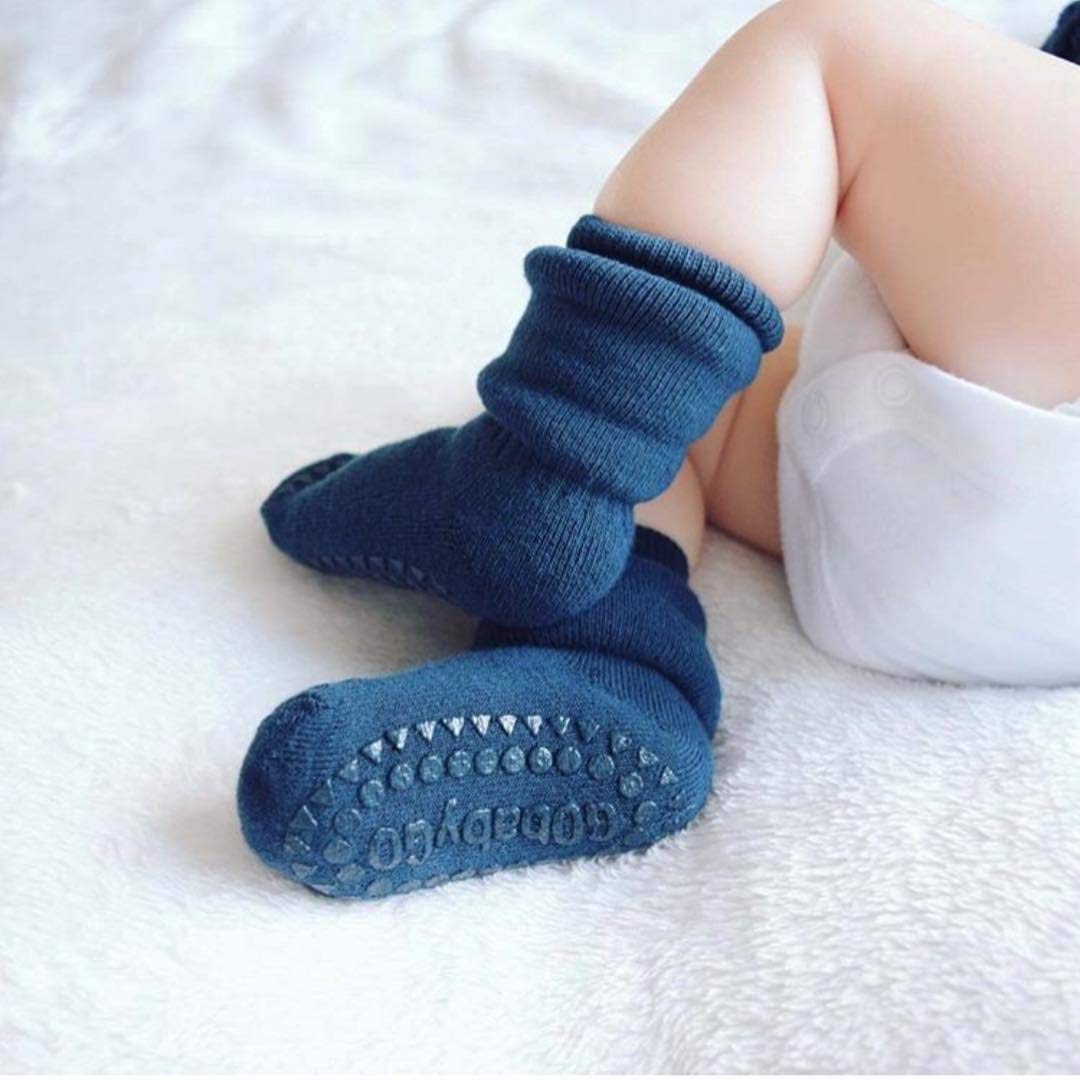BABYGO Unisex Baby Gobabygo Original Non-slip Baby Crawling Socks | Anti-slip Crawling Support for Active Children | Thick Terry Cotton Non-Slip Socks (pack of 1)