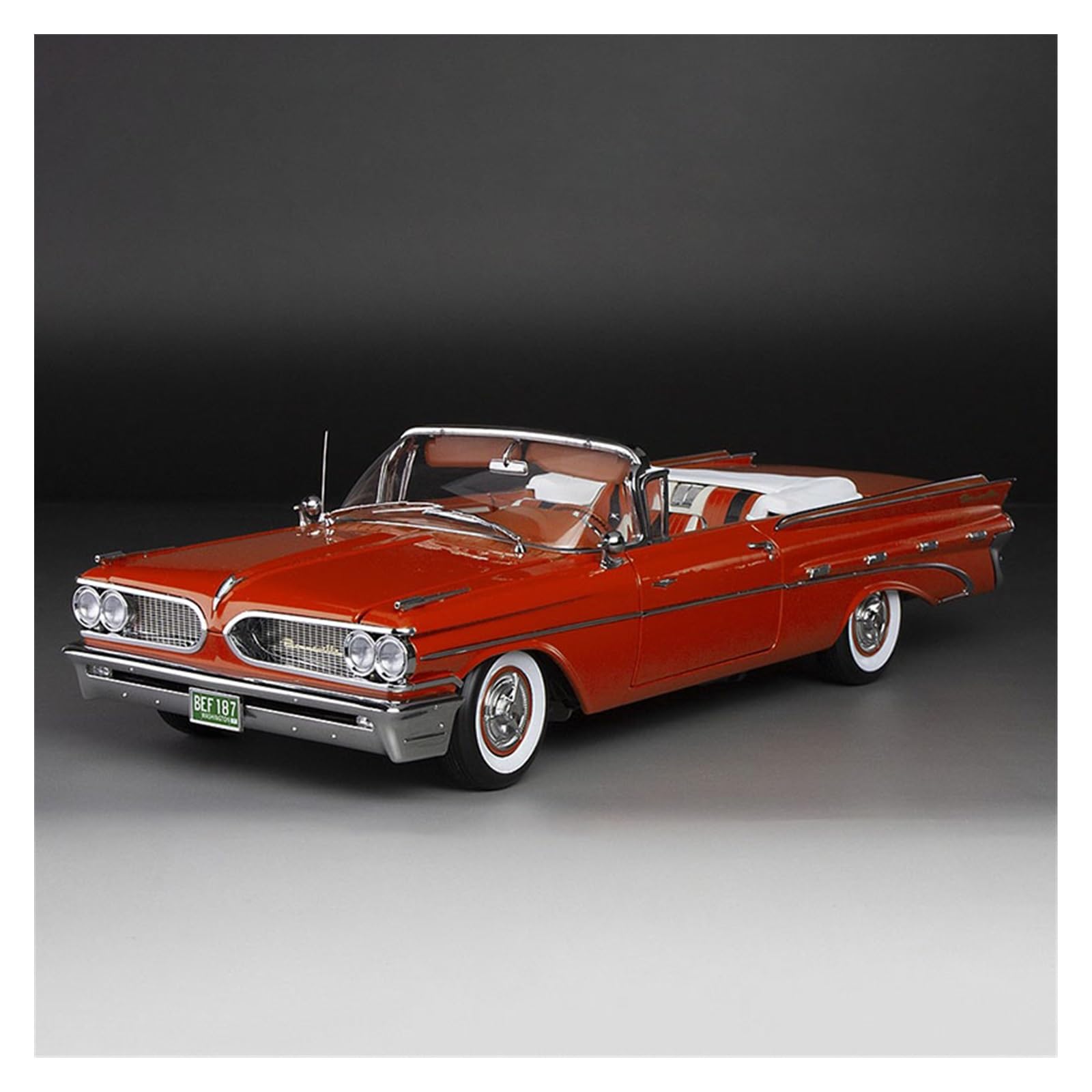 Modellino Di Auto In Lega Di Zinco Diecast 1/18 Scala 1959 Per Pontiac Classico Lega Modello Auto Giocattolo Da Collezione Modellino Di Auto Pressofuso