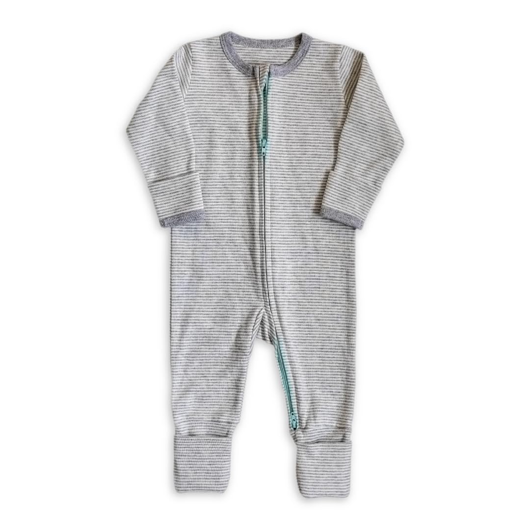 100% Cotton, Two-Way Zipper Baby Sleepsuit for Boys and Girls, Footless with Fold Over Cuffs on Hands and Feet