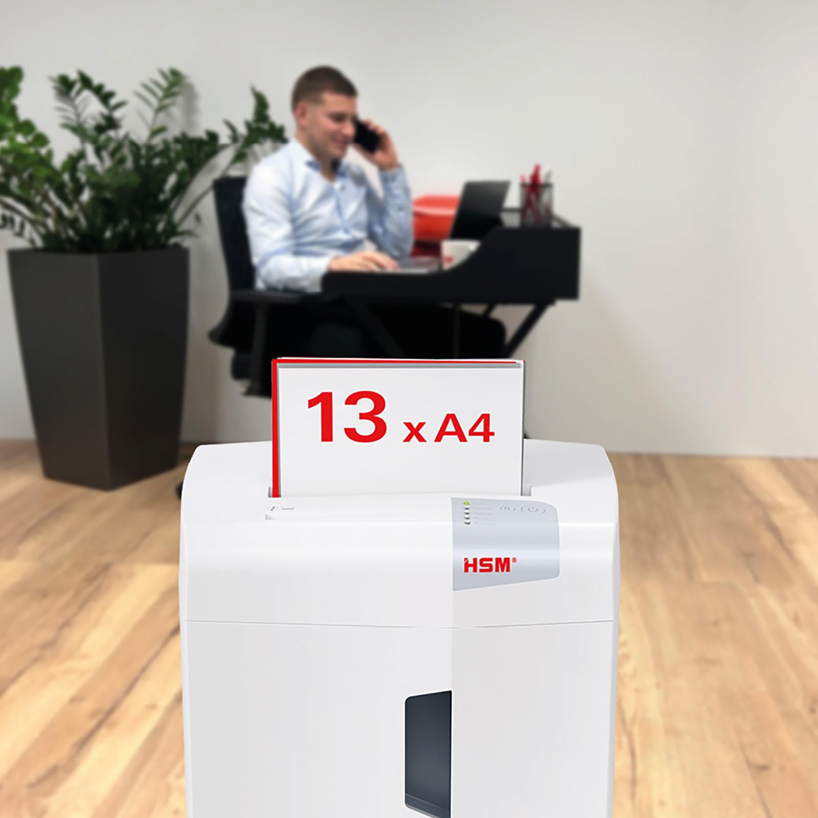 HSM shredstar X13 1057121 Distruggidocumenti da 4x37 mm, Bianco argento, taglio a frammenti | Capacità di raccolta 23 l, particelle, 13 fogli