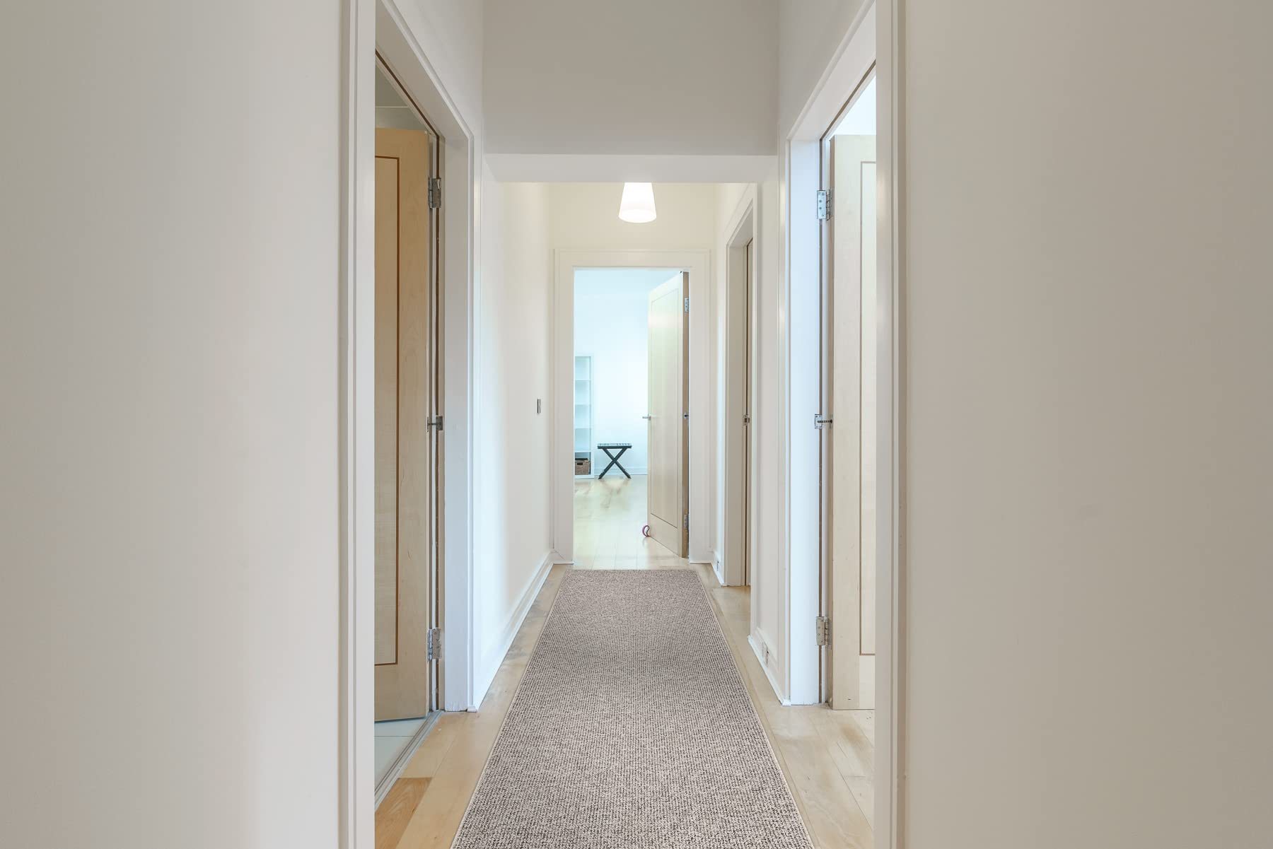 Tapis de couloir pour la cuisine hall entree moderne solide beige 150x370