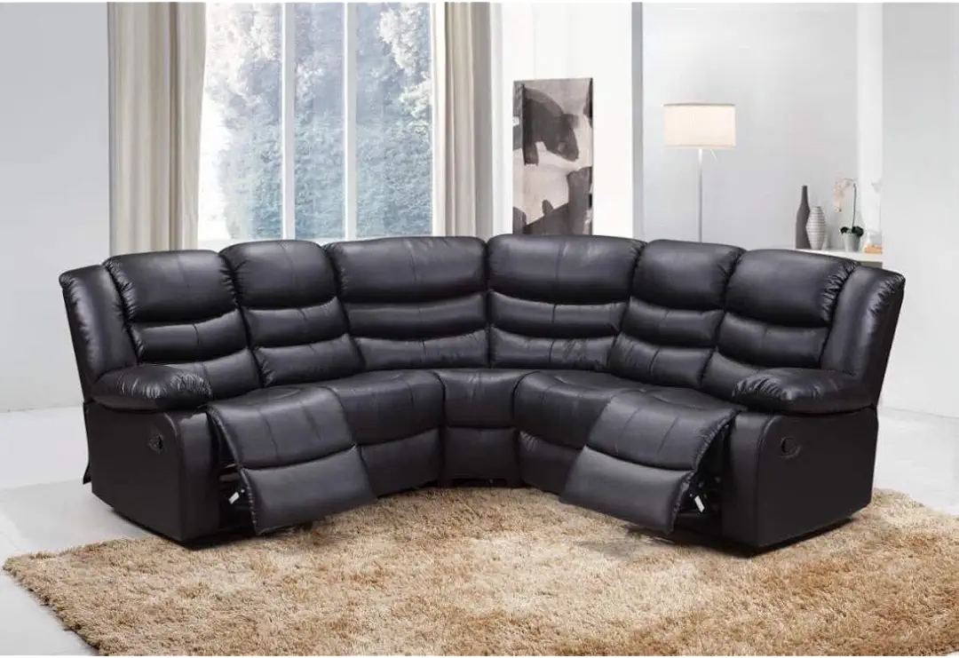 MNS Leather Corner sofa (230cmx230cm)