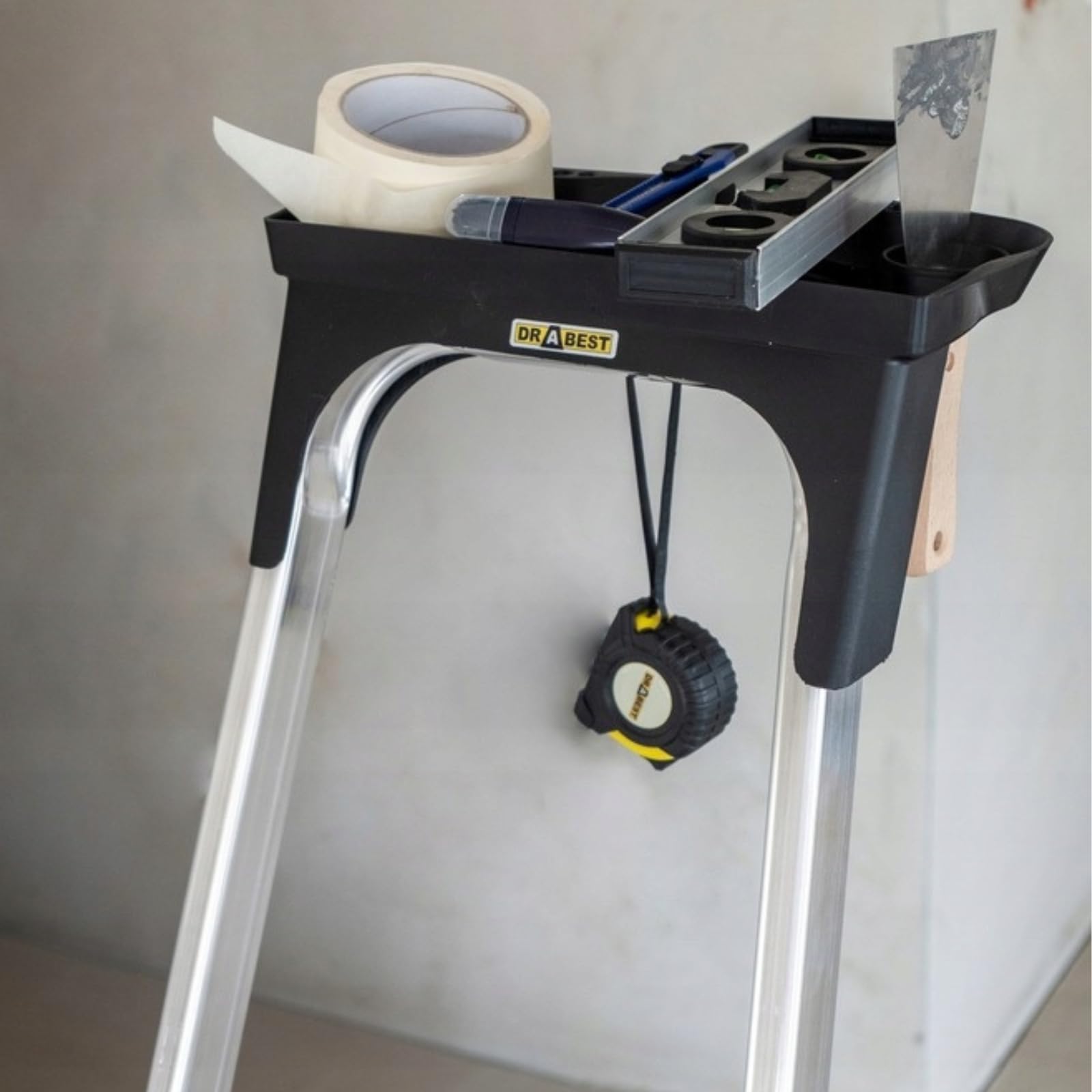 Drabest – Escalera doméstica – Escalera de Mano – 6 peldaños – Altura de Trabajo 3,19 m – Escalera de Mano Plegable de Aluminio, Carga máx. 125kg – con Plataforma de 25 x 26cm, Patas Antideslizantes