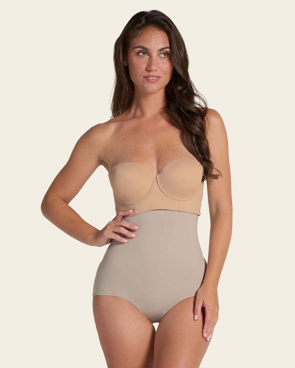 Leonisa Culotte Gainante Taille Haute avec Maintien modéré du Ventre et du Dos