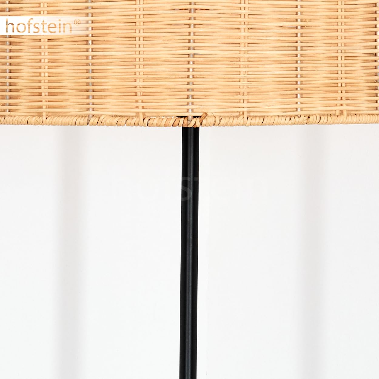 Stehleuchte Cavaca, Stehlampe aus Metall/Bambus in Schwarz/Natur, Leuchte im skandinavischen Design mit rundem Schirm (Ø 40 cm) u. Fußschalter, Höhe 158 cm, 1 x E27, ohne Leuchtmittel