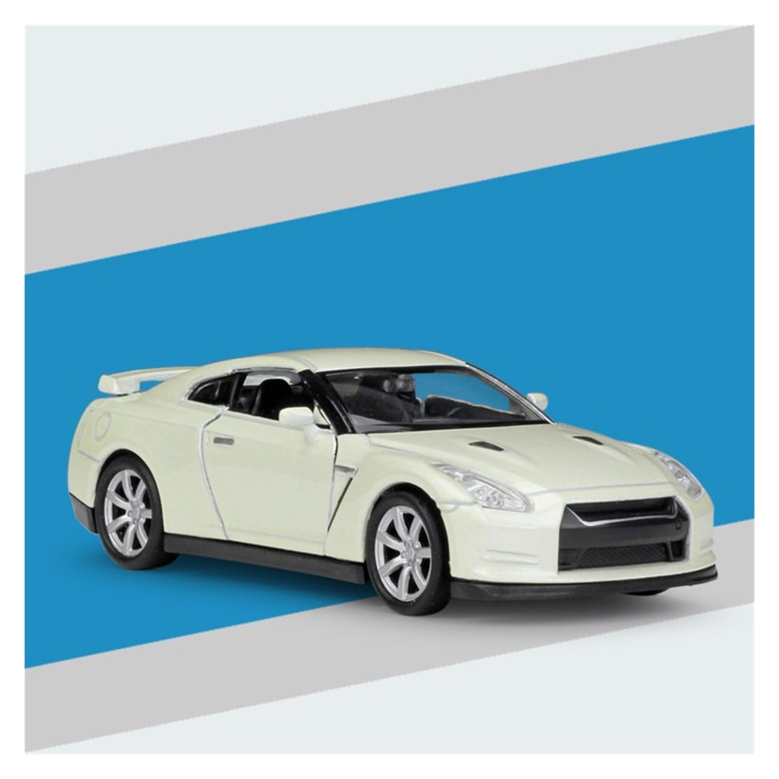 BANKOTO Diecast Car 1:36 For Nissan For GTR Car Metal Diecast Model Vehicle Collectible Model