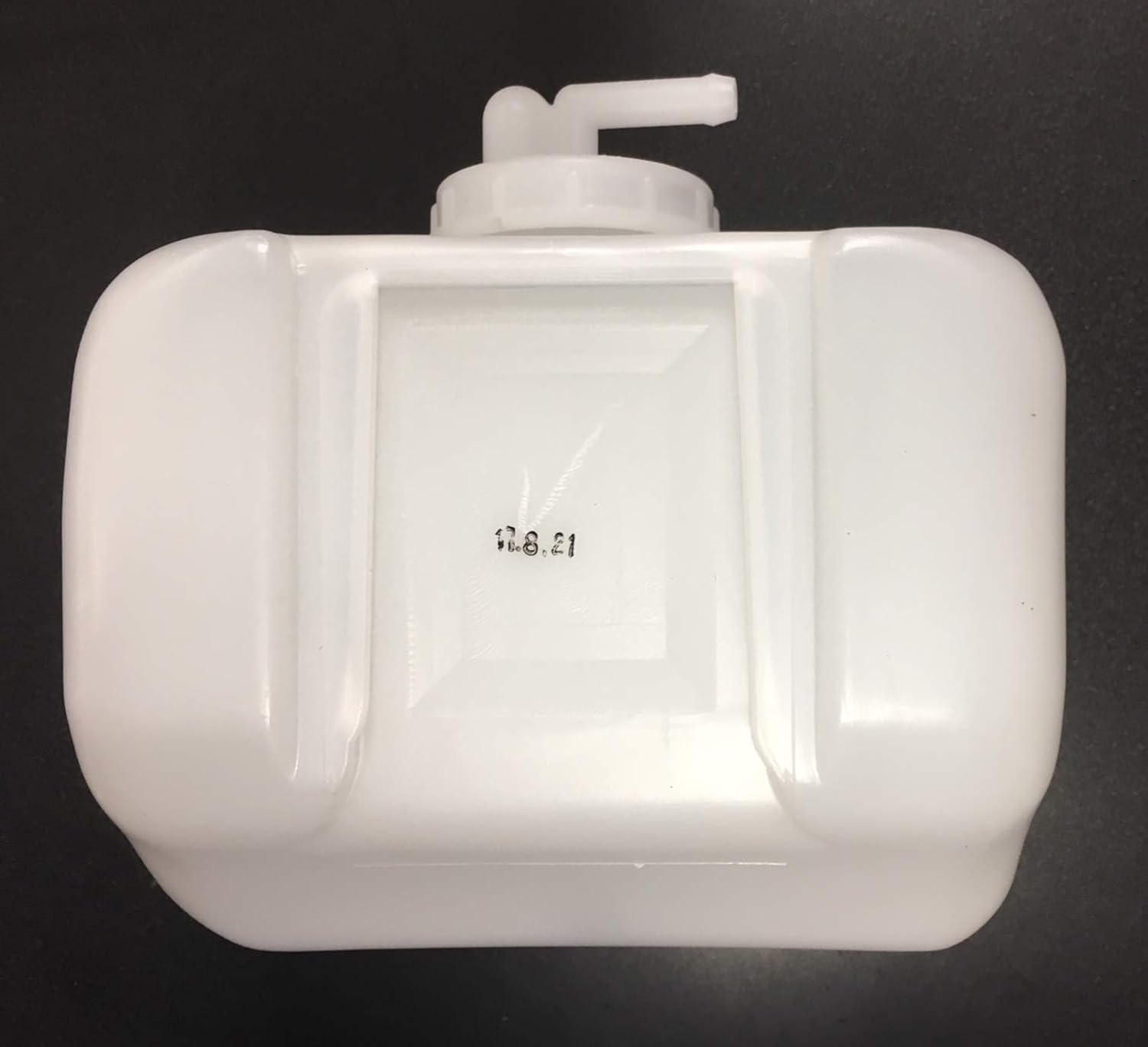 Genuine Mitsubishi OE Radiator Coolant Recovery Bottle & Cap MB605260 Montero 1989 1990 1991 1992 1993 1994 1995 1996 1997 1998 1999