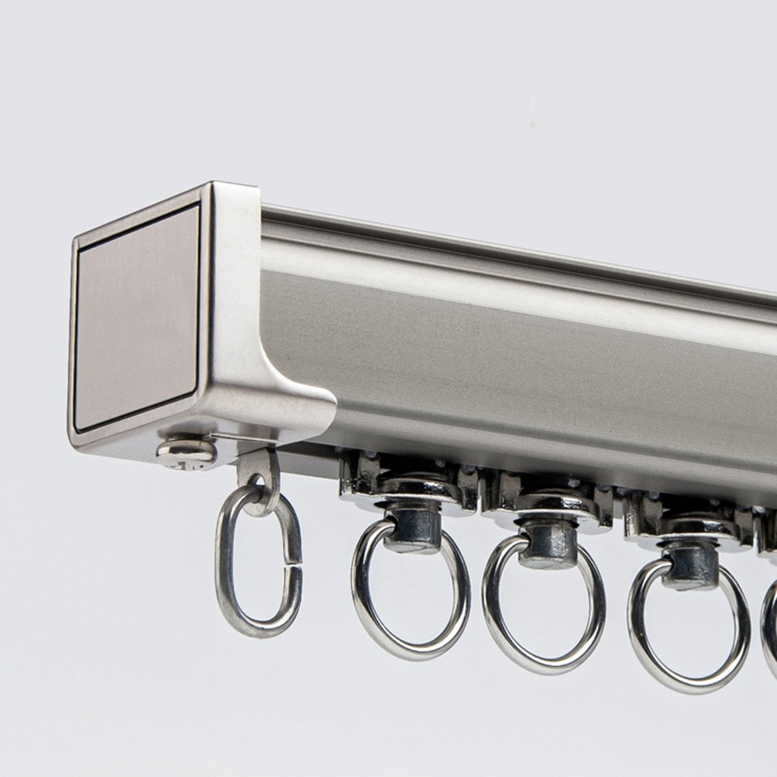 Riel deslizante de aluminio de 2,6 mm de grosor con rodillos silenciosos para techo