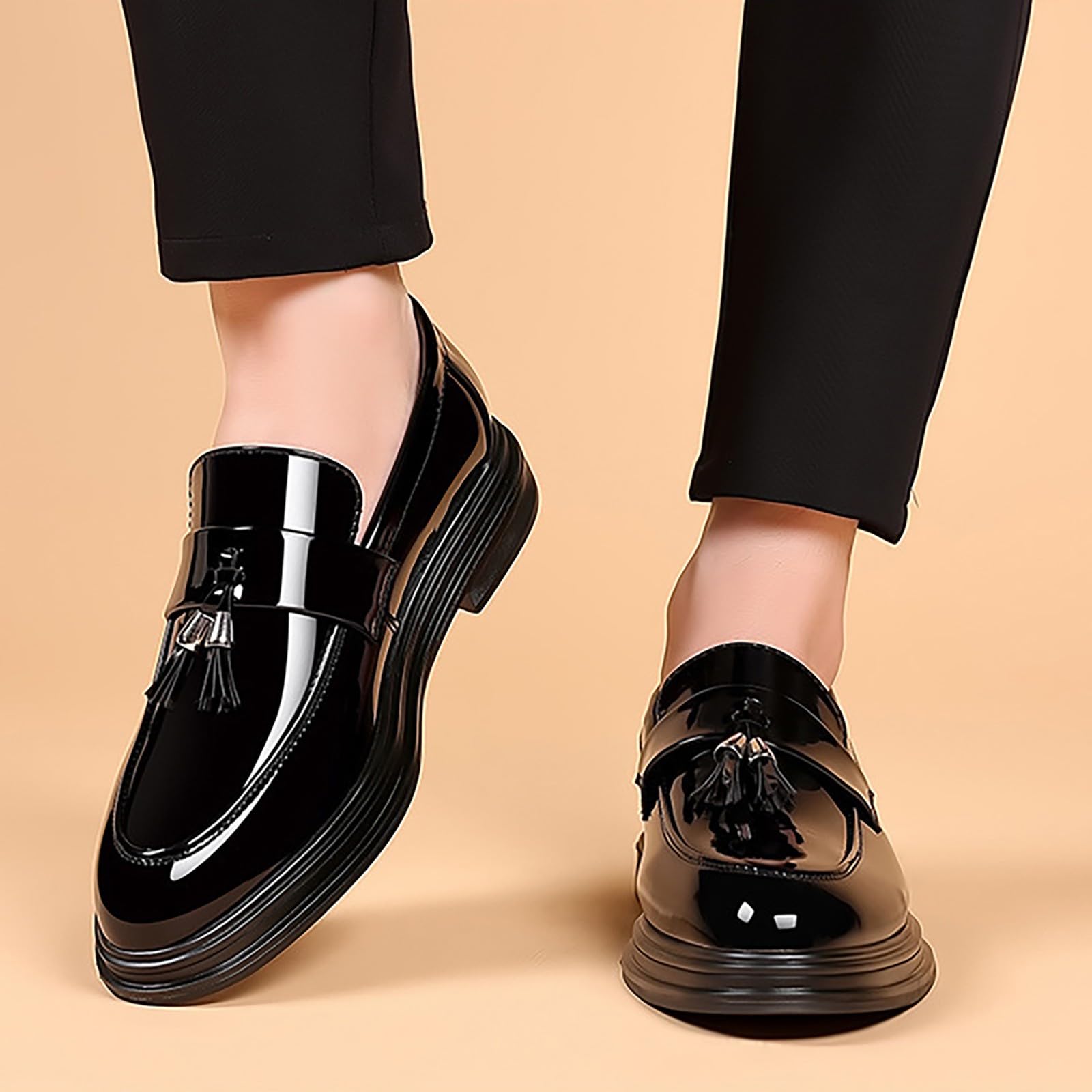 Mocasines de piel sintética para hombre, zapatos de vestir, zapatos de punta puntiaguda, zapatos con borlas, zapatos Oxfords de tacón bajo, zapatos de negocios, mocasines formales británicos