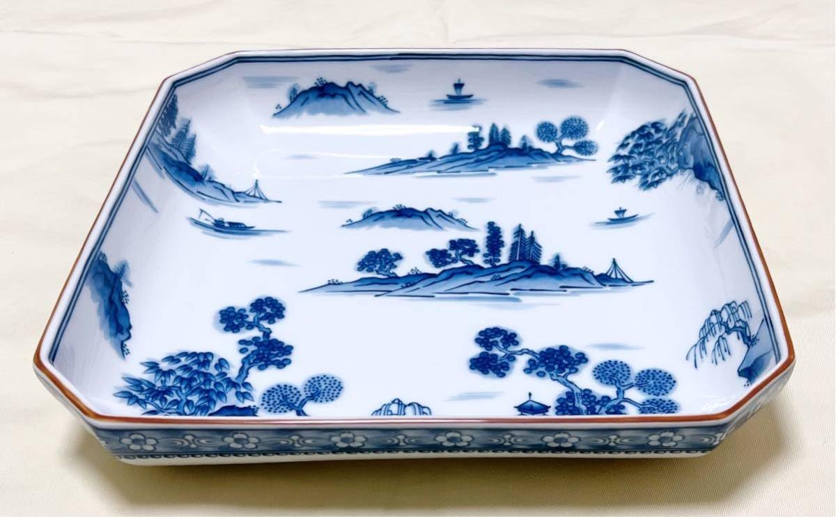 美品　陶器　年代物　盛り皿　楕円　染付の山水の絵柄が素敵な　古道具　濃淡が美しい 美品陶器年代物盛り皿楕円染付の山水の絵柄が素敵な古道具濃淡が