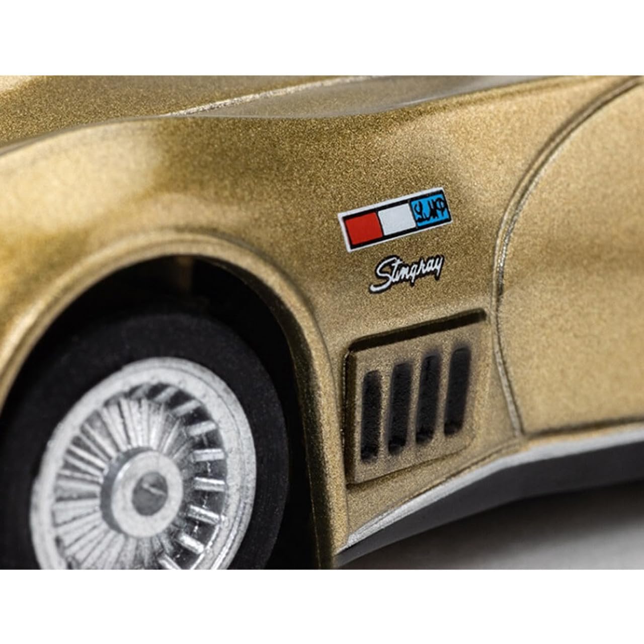 Amazon.com: AFX 22093 Mega-G+ 1969 AstroVette LMP12 HO Slot