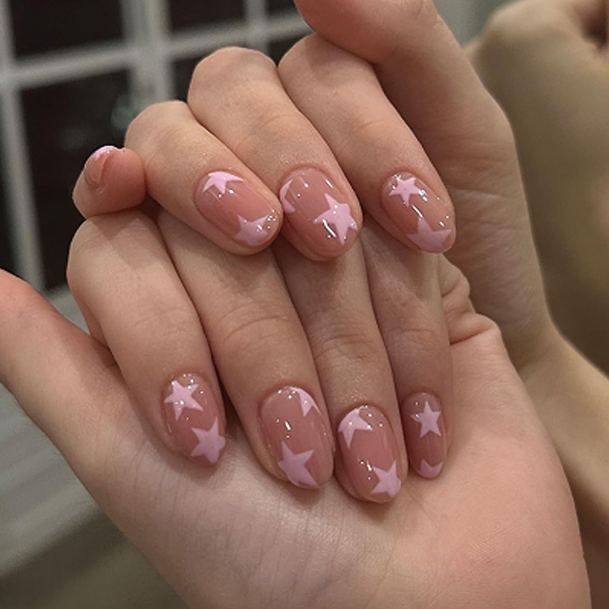 Star Press on Nails - Short Round Pink Fake Nails