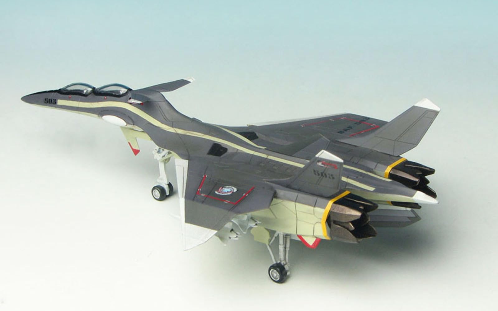 Amazon | プラッツ 1/144 戦闘妖精雪風 FFR-31 MR/D スーパーシルフ雪