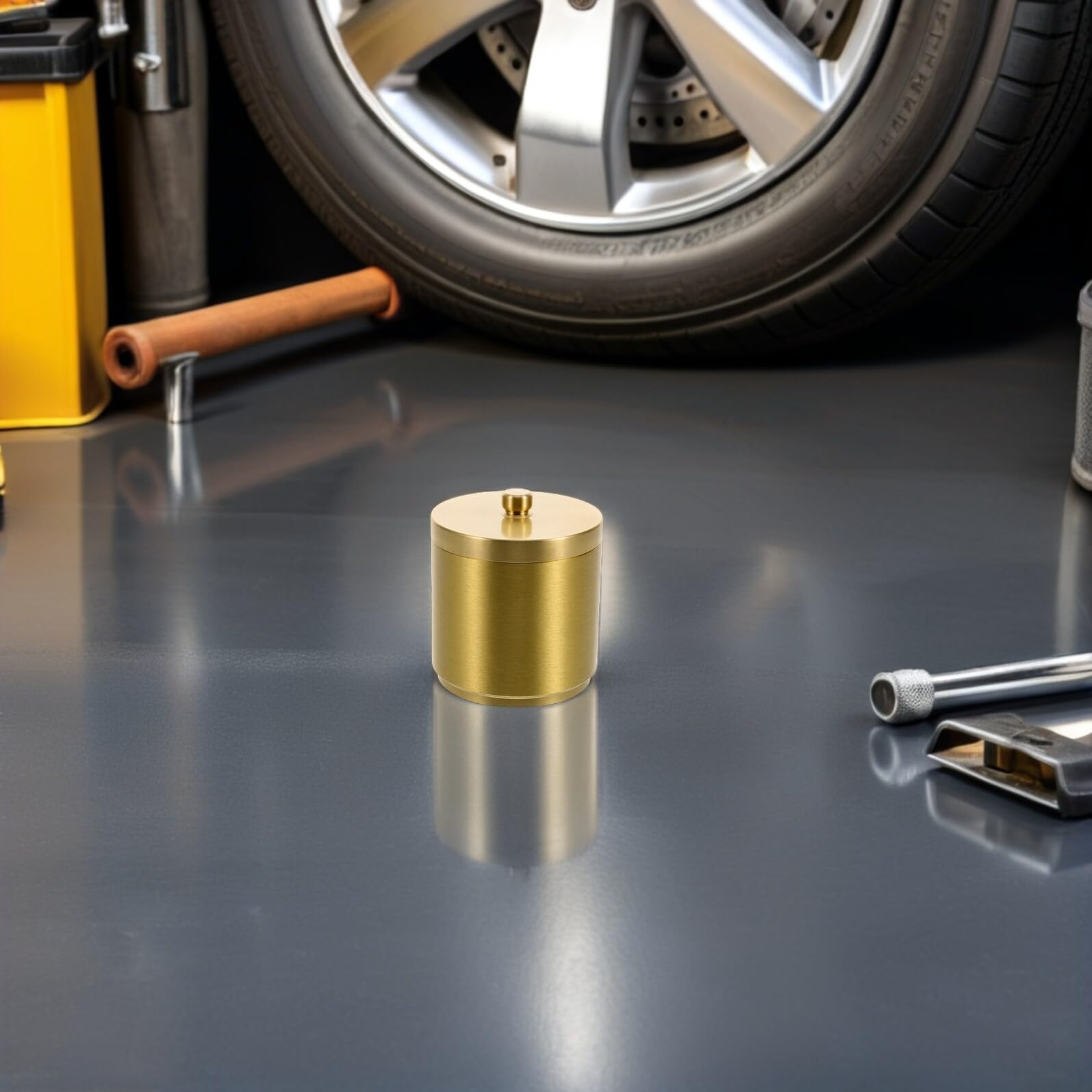 Lot de 2 Cendriers Voiture en Laiton avec Couvercle Sécurisé, Résistant la Chaleur, Design Élégant pour Conducteurs et Fumeurs, Accessoire Automobile Pratique