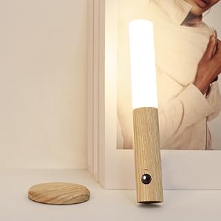 ７life LEDセンサーライト 室内 足元灯 人感センサーライト 木目調 ナイトライト 室内照明 フットライト USB充電 マグネット付き 省エネ 寝室 玄関 階段 電球色 (ナチュラルウッド)